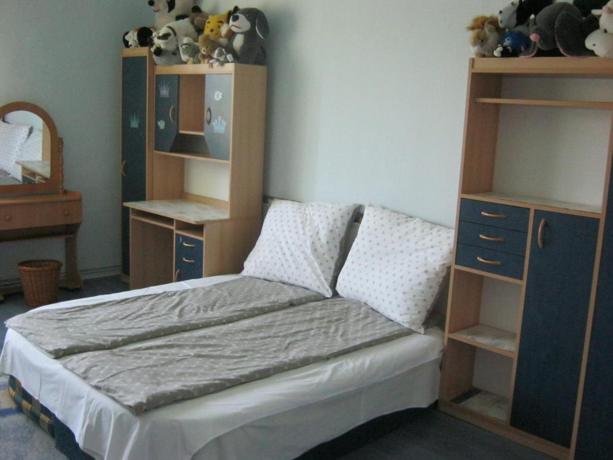Kitti Apartman Balatonboglár Exterior foto
